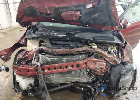 2015 Ford Escape Se z USA, uszkodzony, nr VIN 1FMCU9G91FUB27332